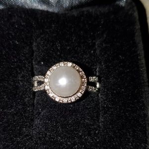 Jewelry - 💍Pearl & Diamond Ring💍 Jewelry - 💍Pearl & Diamond Ring💍
